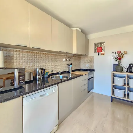 Gasthof Baleal Beach Stay